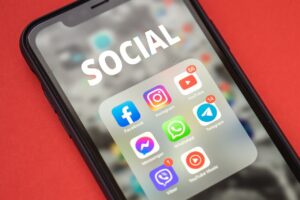social media 