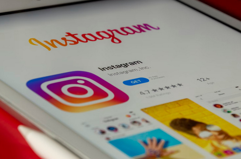 instagram